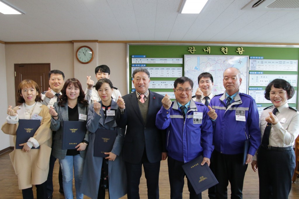 20190326 경주소방서, 2019 신규 미리알리오 명예119요원 위촉식 가져(1)