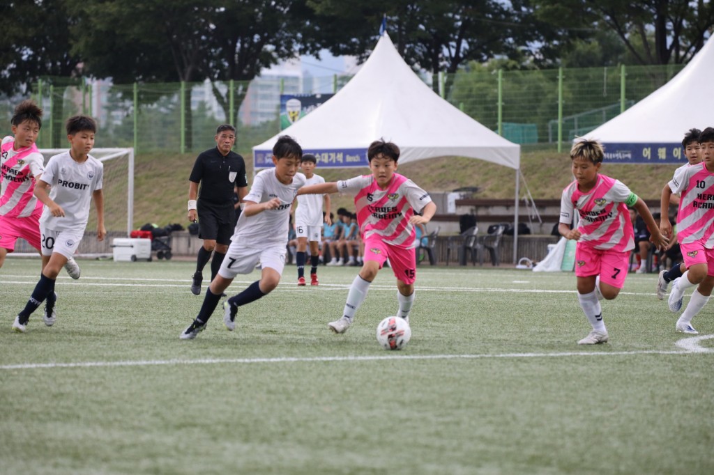 1-3. 2023 화랑대기 전국 유소년축구대회’12일 팡파르