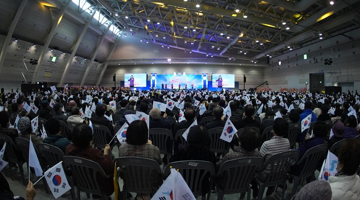 남북통일 기원 창원시 구국구세 기도회 전경2