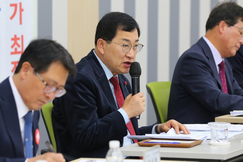 1-2. 주낙영 시장 읍면동장 회의 주재_02