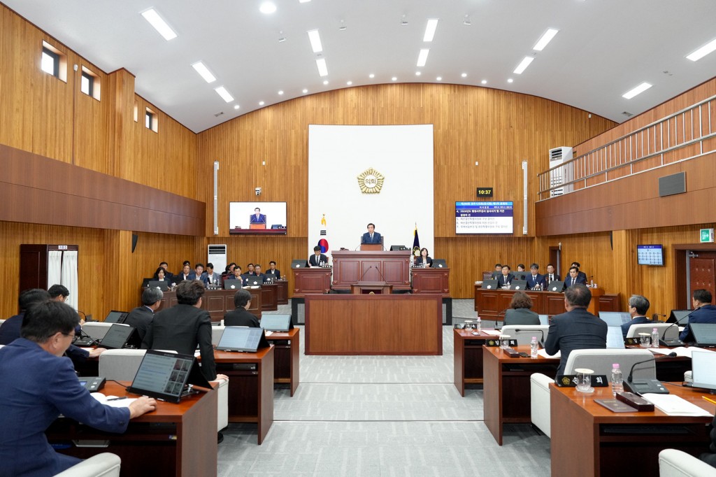 [사진]제299회 경주시의회 임시회 제1차 본회의(전체) (1)